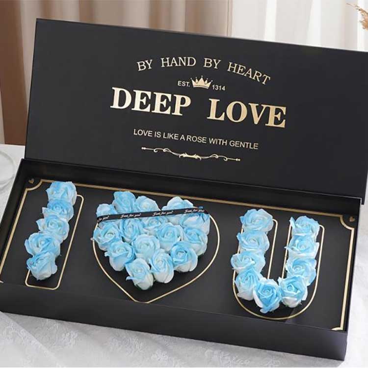 సోప్ రోజ్ హెడ్స్ ఫ్లవర్ బాక్స్